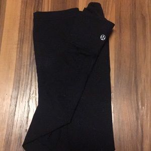 Lululemon black workout pant